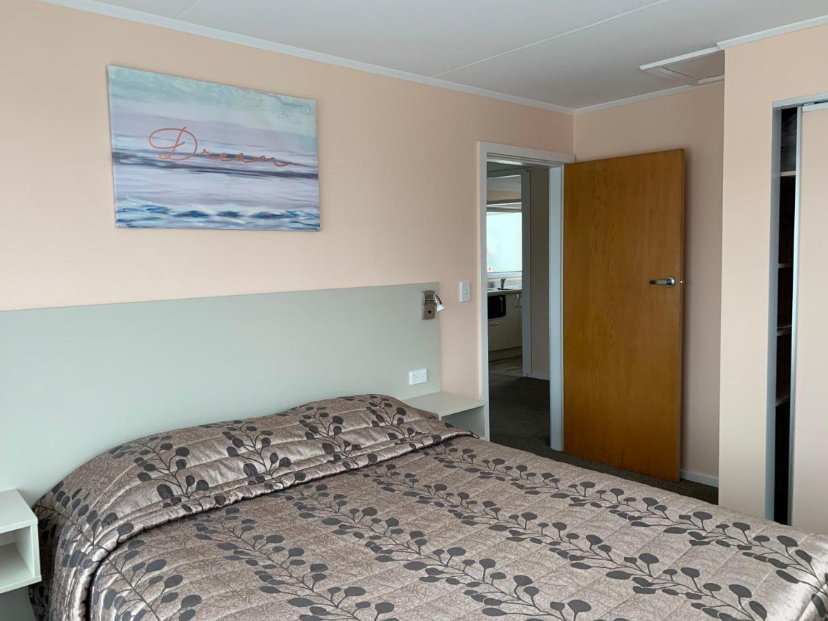 Kingswood Motel Waimate Exterior photo